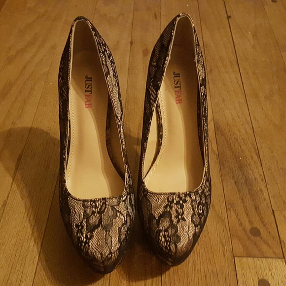 Heels - Picture 5 of 6